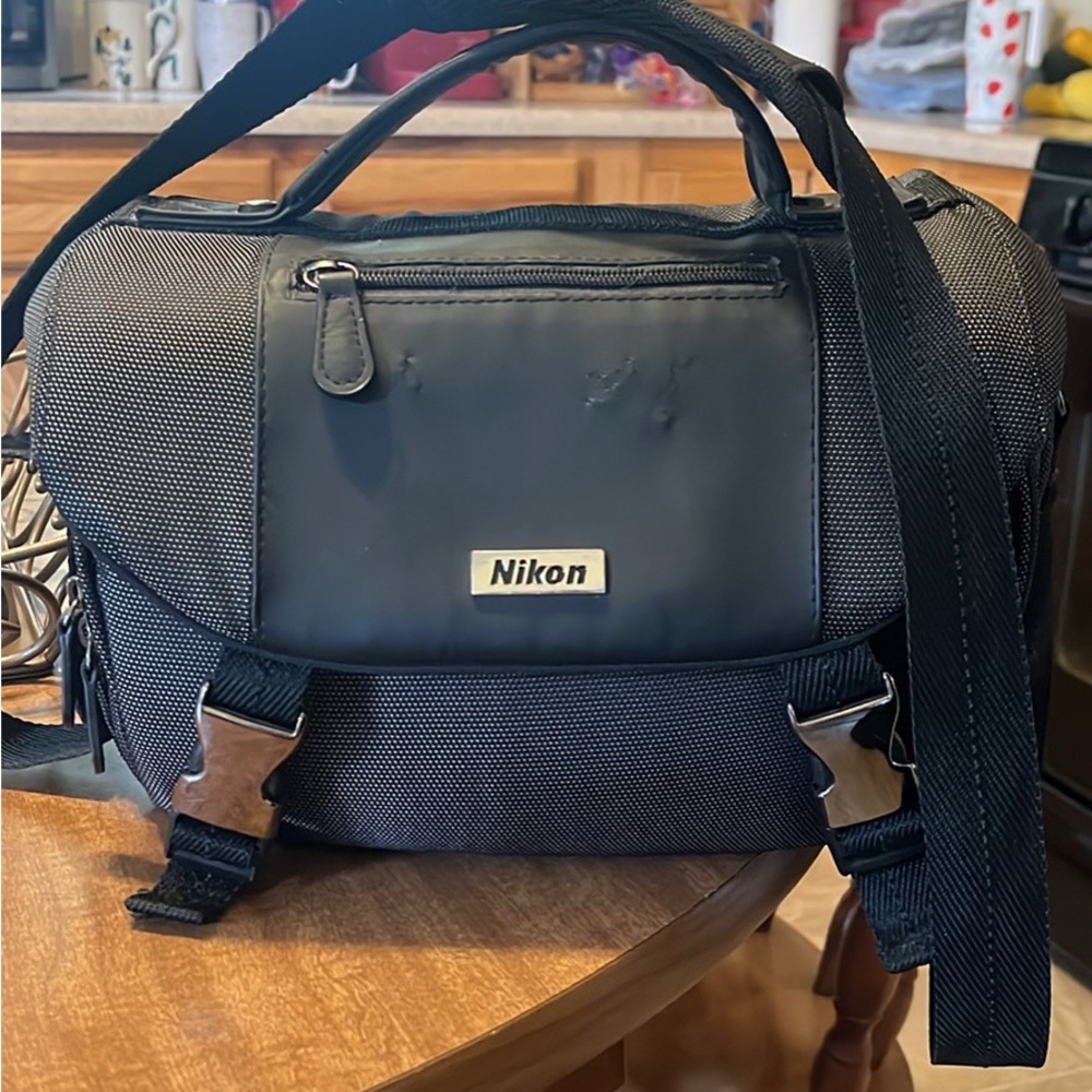 Nikon D-3200 Camera